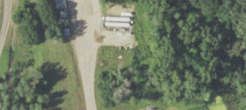 506 4th W St