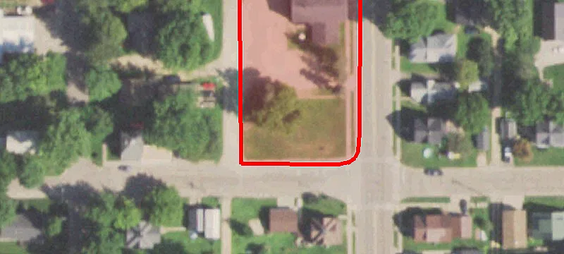 401 Main St