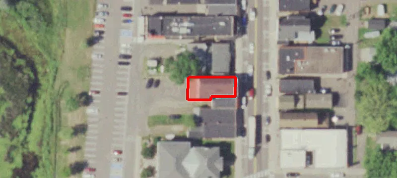 1327 2nd Ave