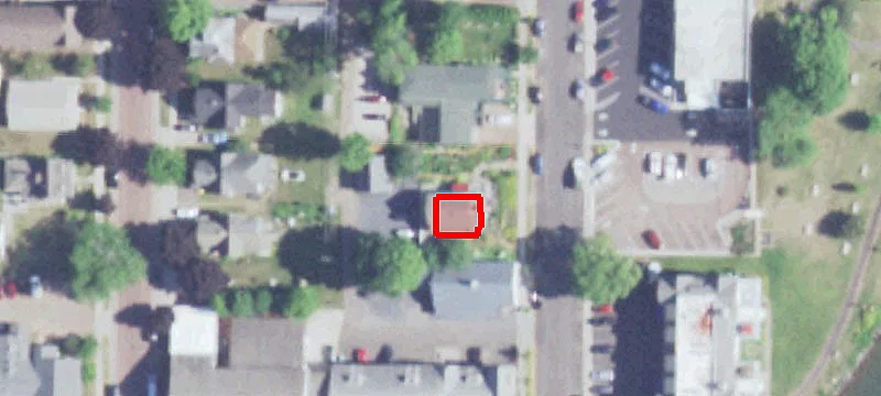 23 1st St