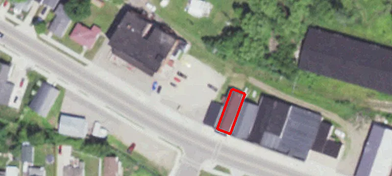 989 Main St