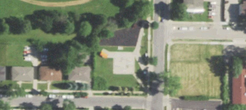 902 Magnolia Ln