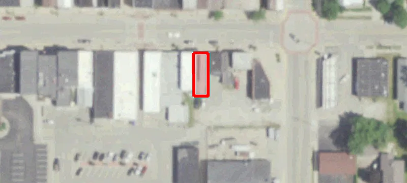 127 Main St