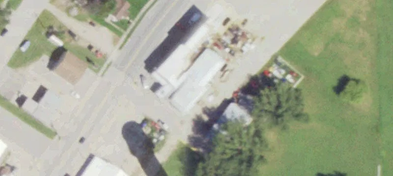 1007 Commercial St