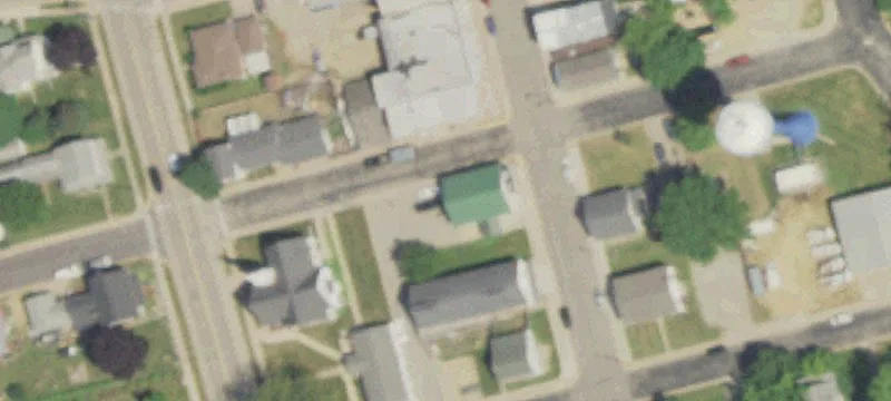 1925 Main St