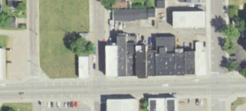 416 Main St