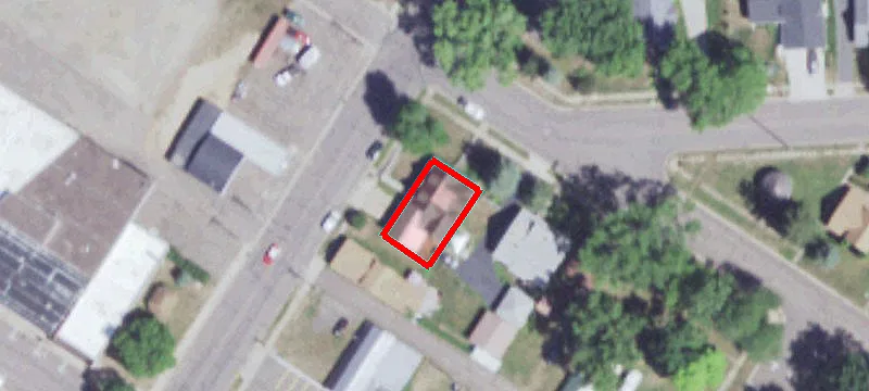 460 2nd Ave