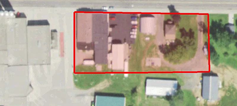 1665 Main St