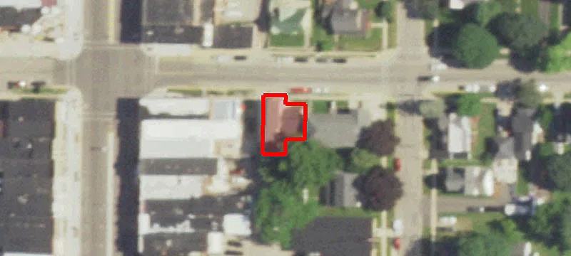 129 Louisa St