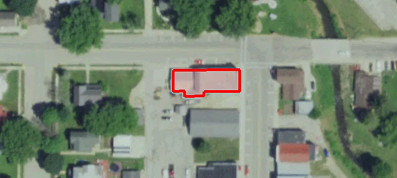 100 Main St