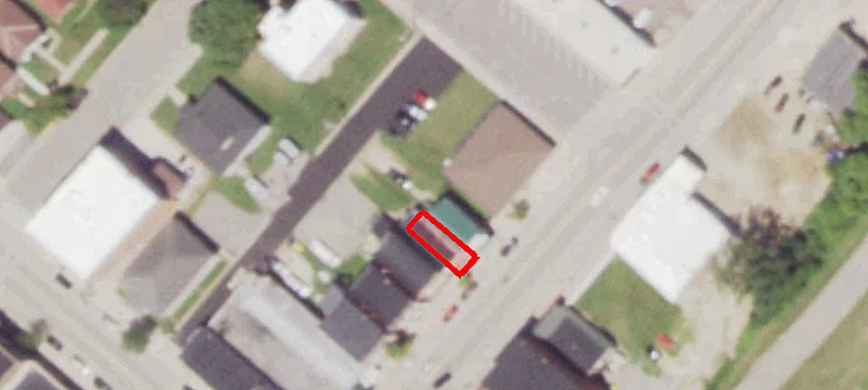 843 Water Ave