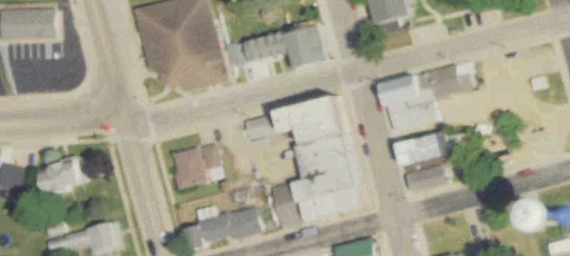 2035 Main St