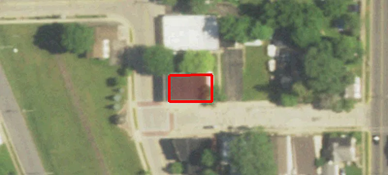 202 Commercial St