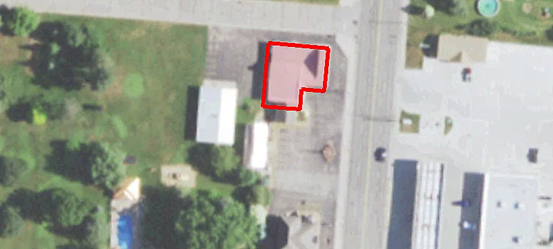 706 Superior St