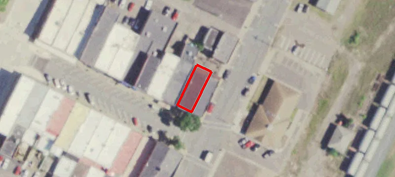 102 Walnut St