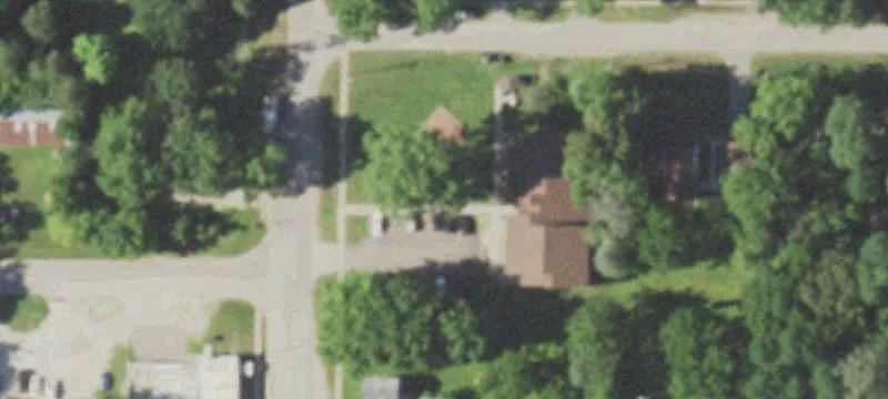 202 Main St