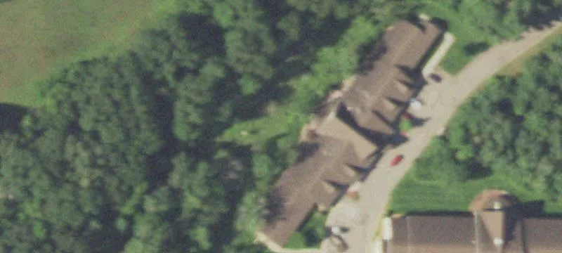 2211 White Pne Ln