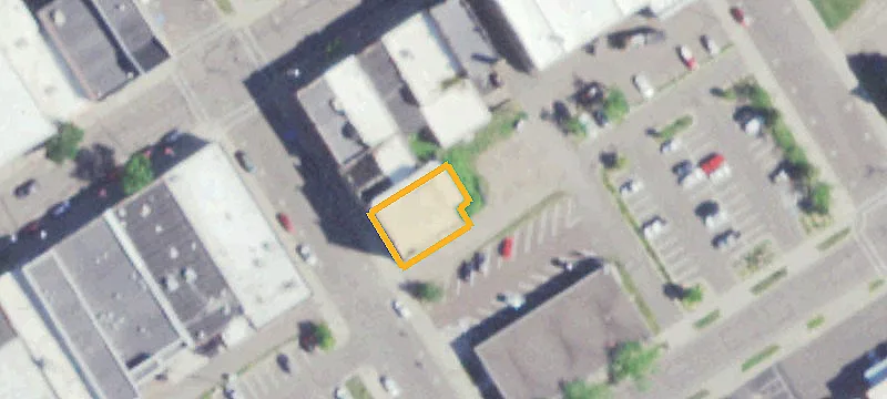 208 3rd W Ave