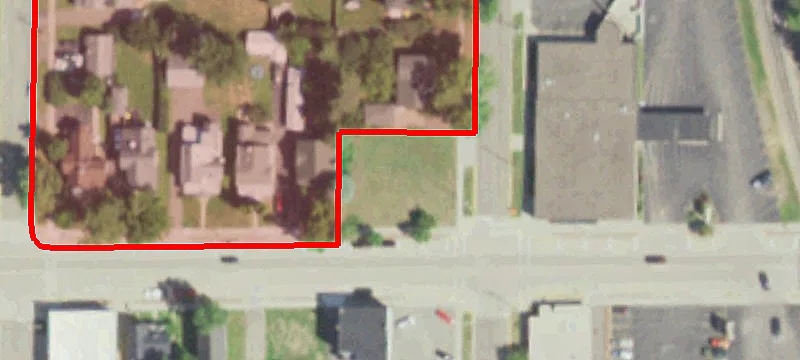 210 2nd St