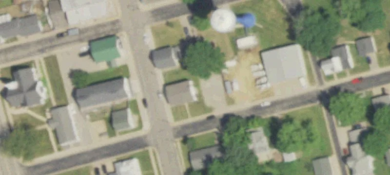 1910 Main St