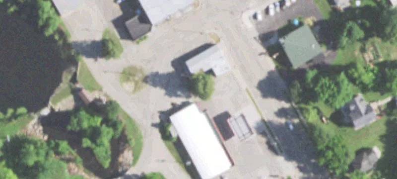 295 Main St