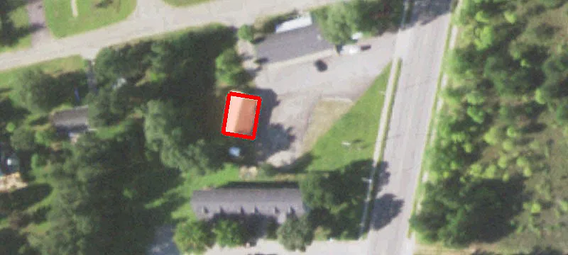 1303 Main St
