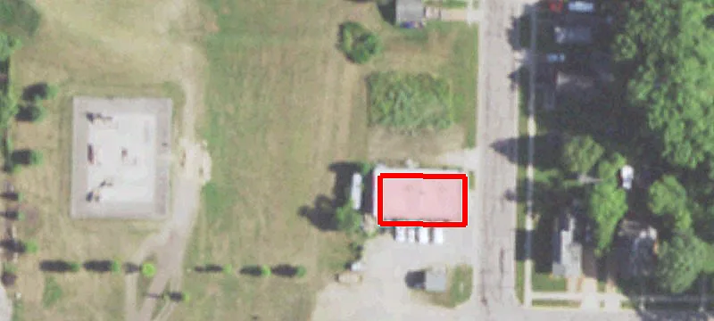 908 Edison St