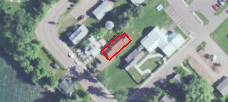 852 Main St