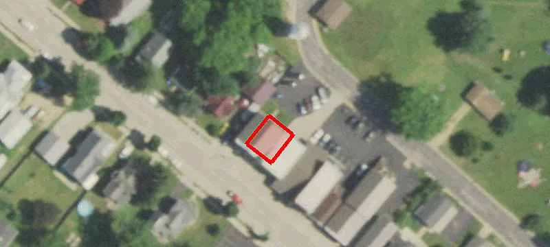 48 Main St