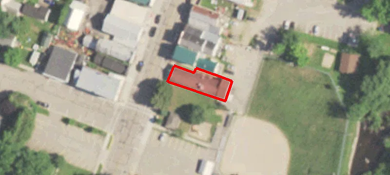 192 Main St