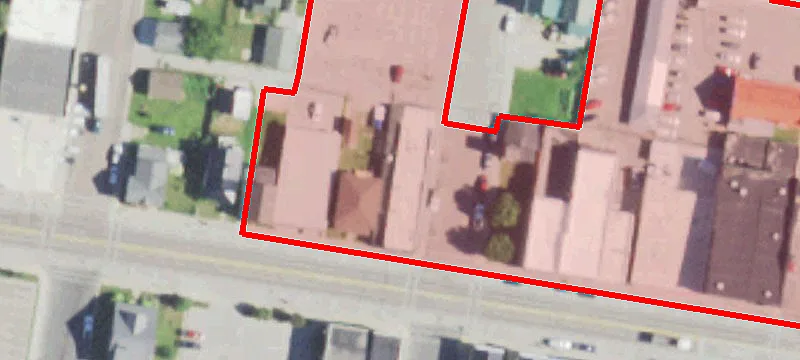 402 Main St