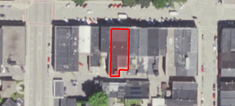 129 3rd Ave