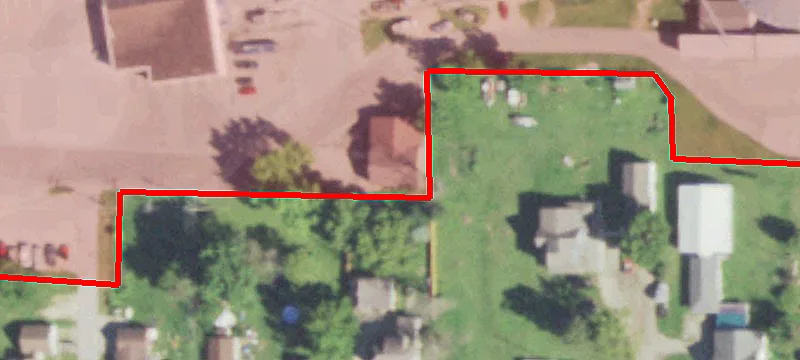 319 Ctr St
