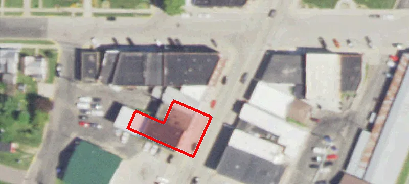106 Main St