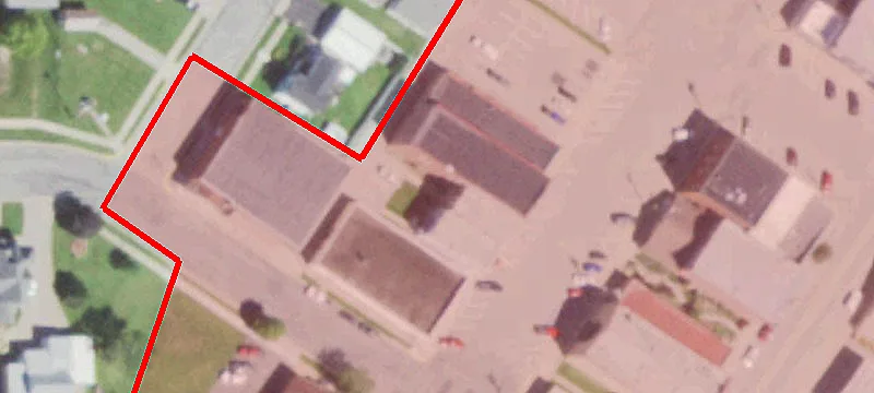 811 Main St
