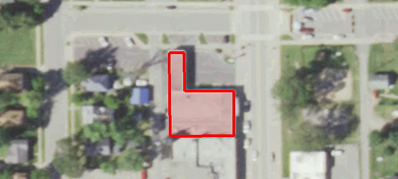 121 Main St