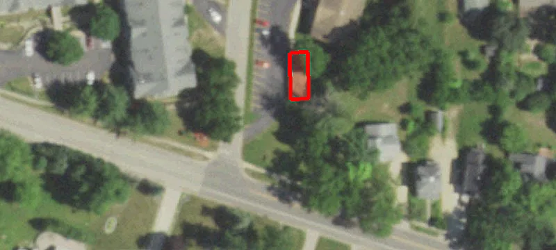 910 Main St