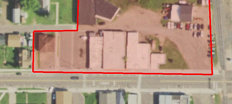 907 Main St
