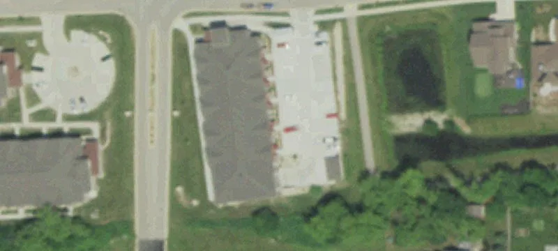 708 Vineyard Dr