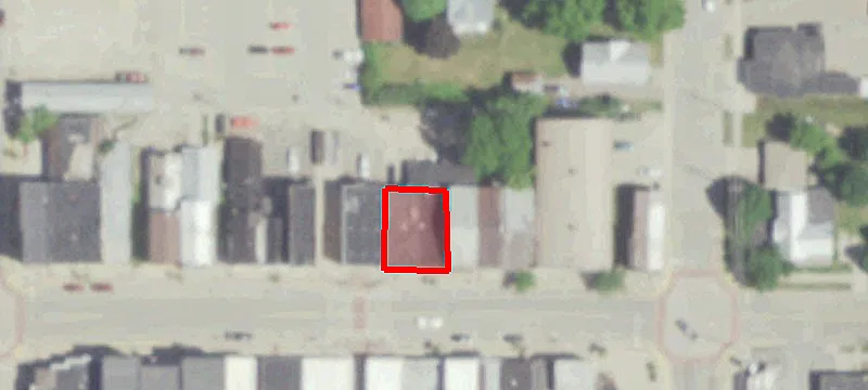 128 Main St