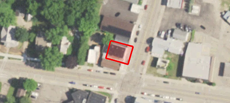 137 Main St