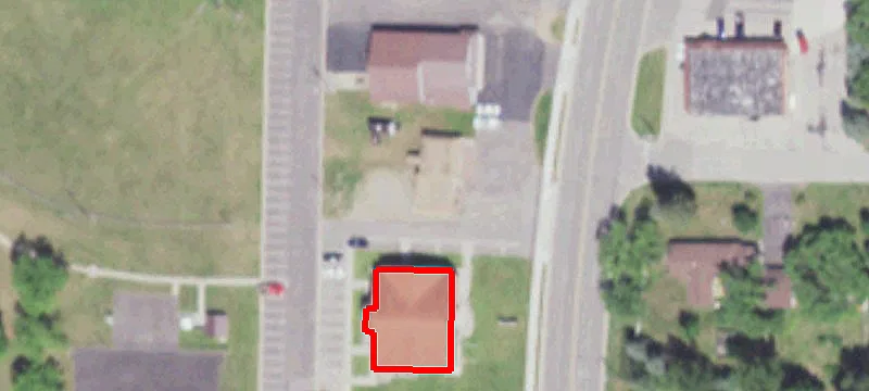1049 Roosevelt Rd