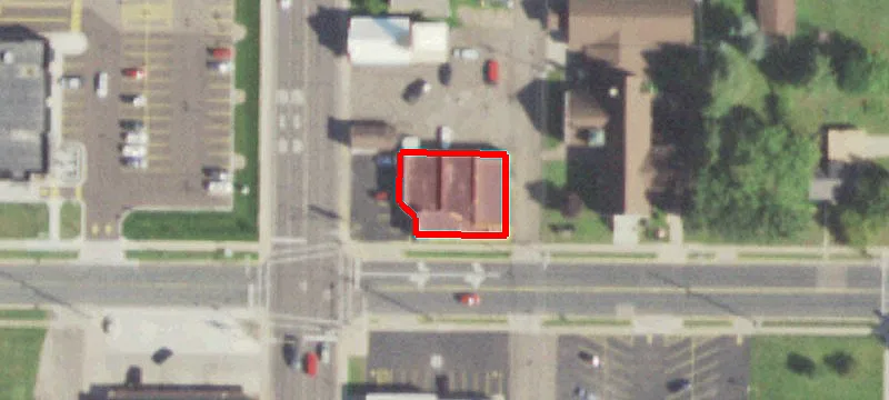 627 Main St
