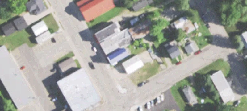 320 Main St