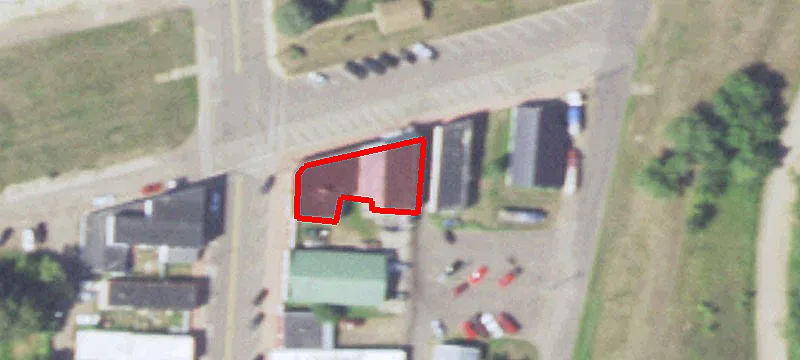 112 Railway E Ave