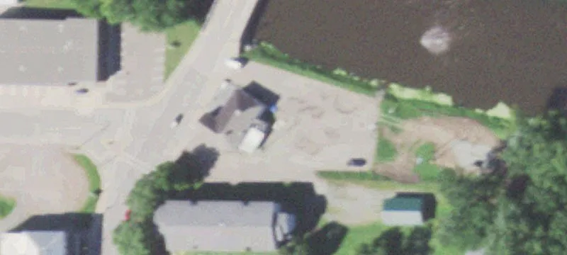 801 Hewett St