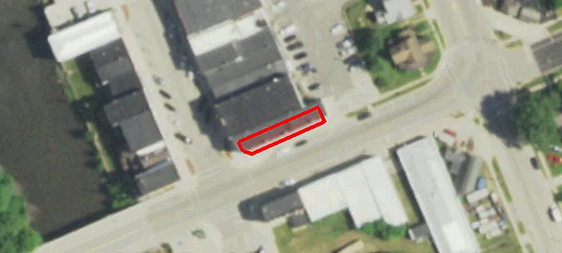 100 Water St