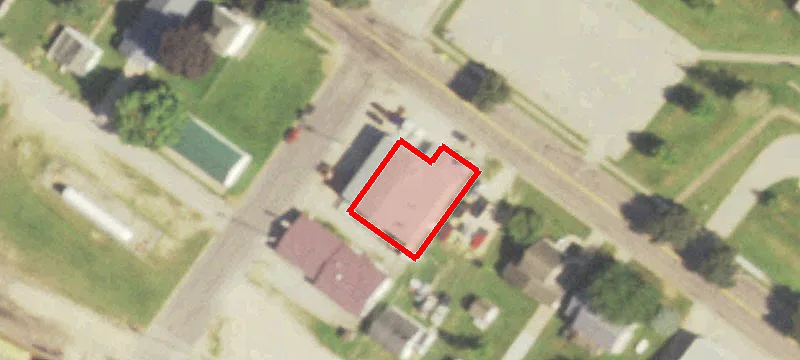 704 Amelia St