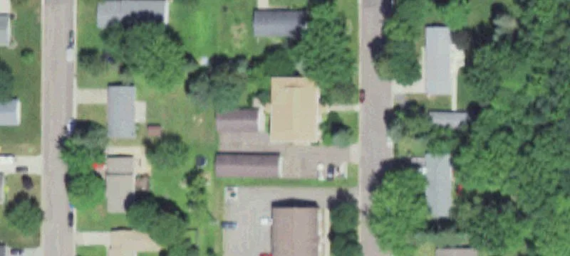 605 Clark St