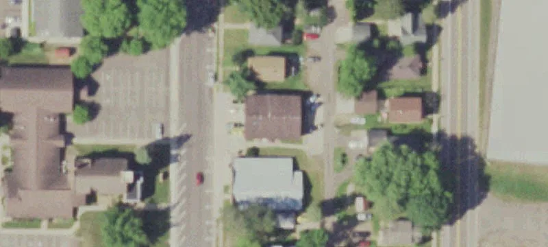 1039 2nd Ave